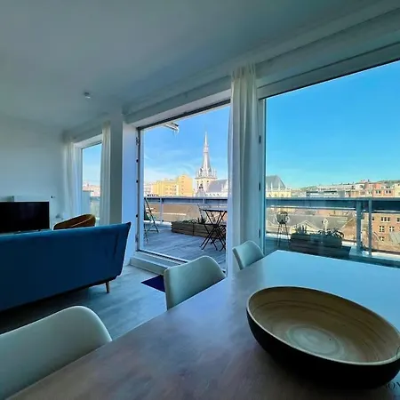 Le Panoramique Des Carmes - Vue Cathedrale * Льеж